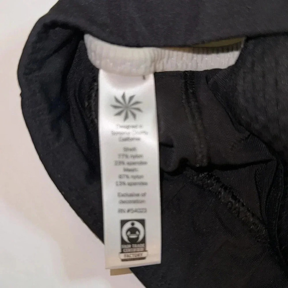 Athleta Racerback Sports Bra - Picture 4 of 4